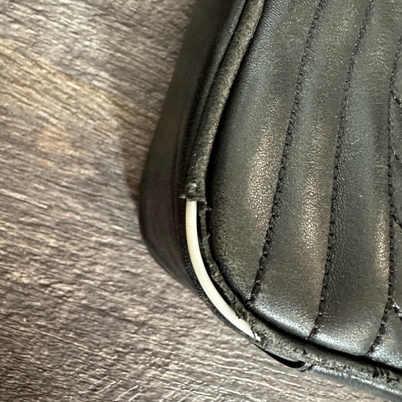 Michael Kors Jet Set Medium Quilted Bag - Picture 5 of 15